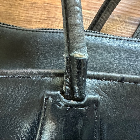 Coach Leather Black Tote Bag Zippered with Pockets - Picture 13 of 16